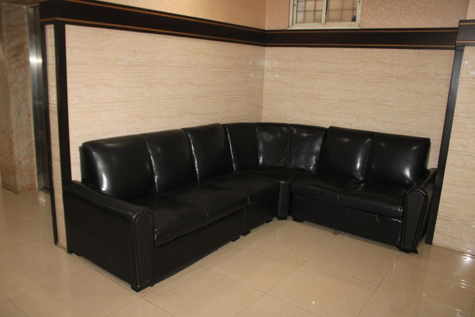 Hotel Vp International à Bangalore Extérieur photo