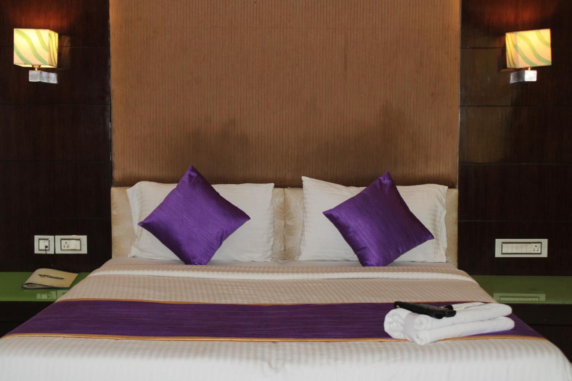 Hotel Vp International à Bangalore Extérieur photo