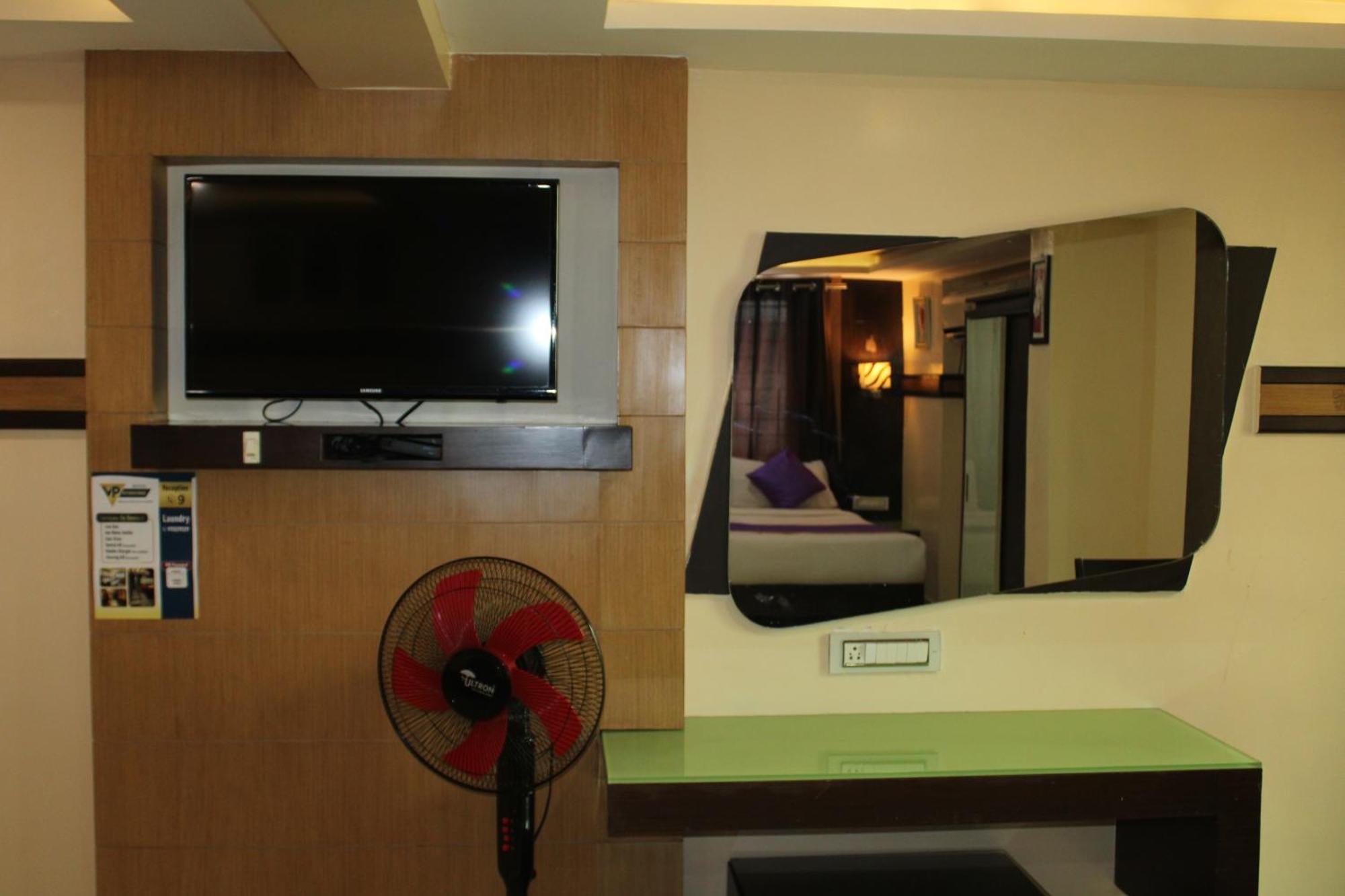 Hotel Vp International à Bangalore Extérieur photo